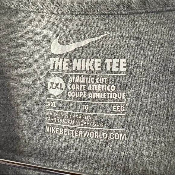 Nike Athletic Cut Retro Tee Short Sleeve Gray Men's XXL Distance Swoosh Tee - Picture 4 of 7